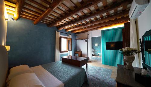 King Suite