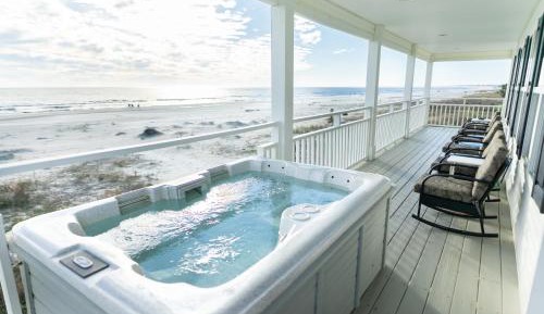 Three-Bedroom Holiday Home 