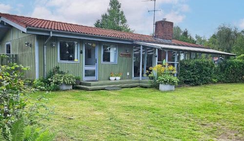 Four-Bedroom Holiday Home