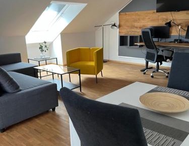 Studio with Sofa Bed