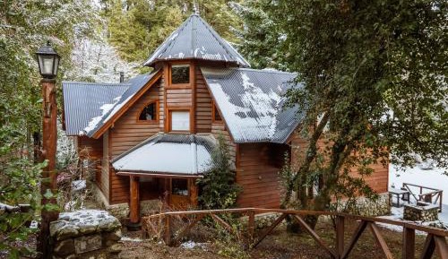Three-Bedroom Cottage