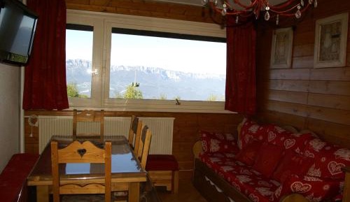 Apartment (5 Adults)