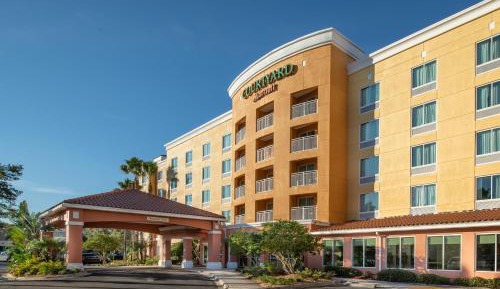 King Room with Sofa Bed