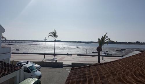 Studio Apartment with Sea View