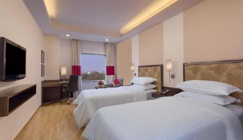 Premier Twin Room