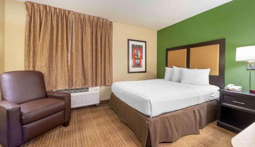 Queen Studio - Non-Smoking