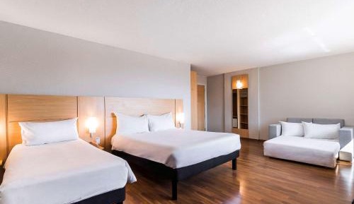 Family Room with Double Bed, Single Bed and Sofa Bed