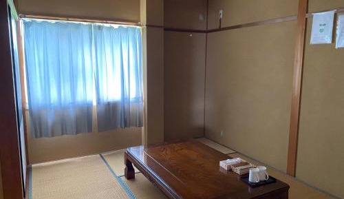 Japanese-Style Room