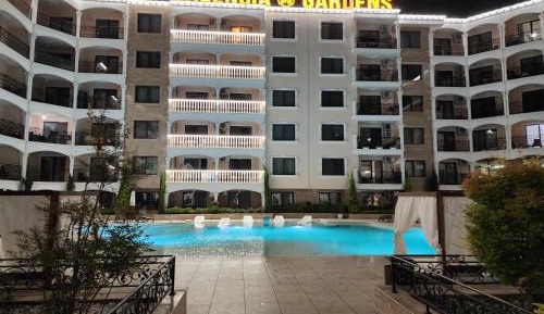 Studio Apartment with Balcony