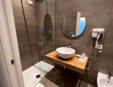 Triple Room with Pool View