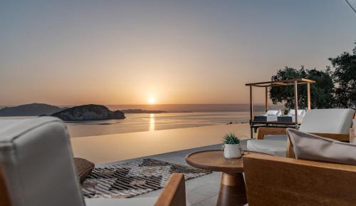 Aurora Villa