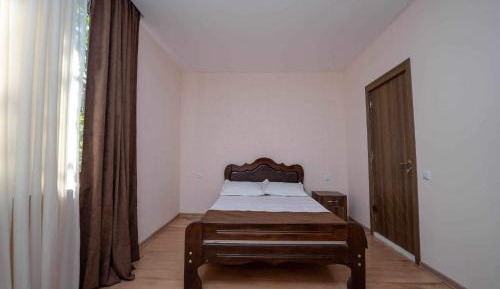 Deluxe Double or Twin Room with Garden View