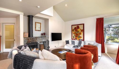 Three-Bedroom Chalet