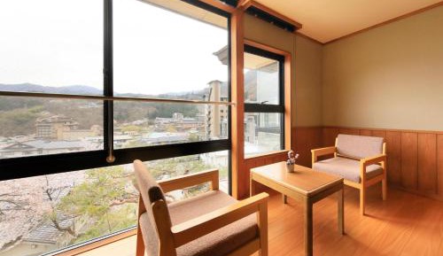 Twin Room with Bath