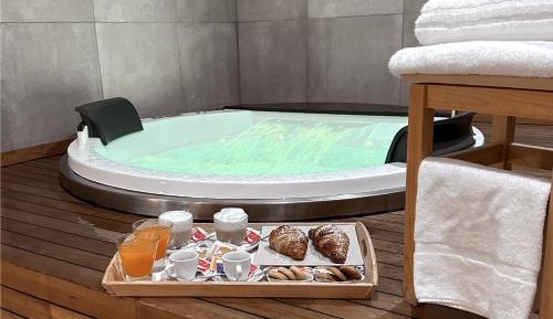 King Suite with Spa Bath