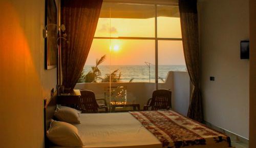 Deluxe Double Room with Balcony and Sea View