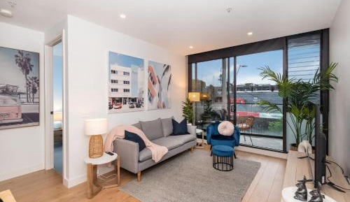 Apartment with Balcony