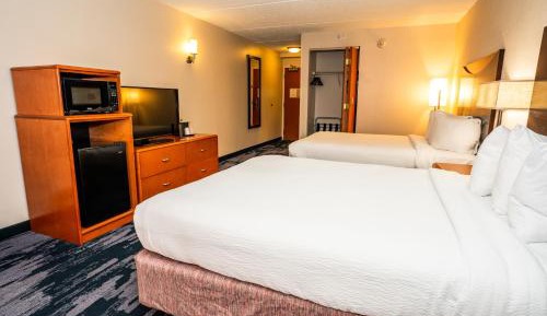 Queen Room with Two Queen Beds