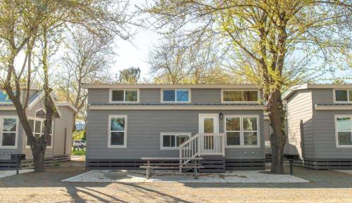 Bungalow