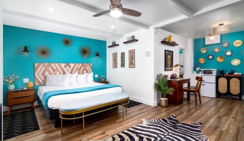 Deluxe King Room