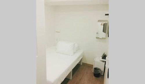 Standard Single Room with Shower