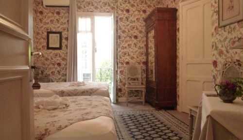 Superior Room (1-4 people)
