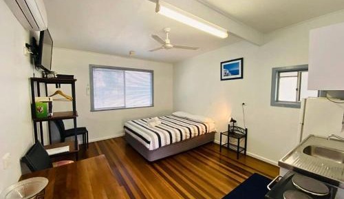Studio Apartment