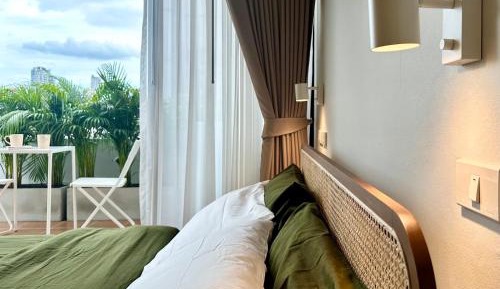 Deluxe Double Room with Balcony