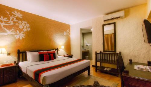 Executive Suite with Balcony