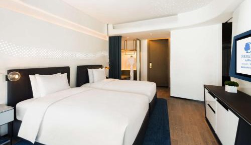 Twin Guest Room