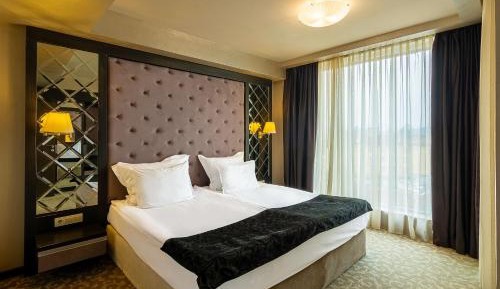 One-Bedroom Suite 