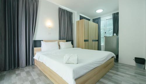 Triple Room with Terrace