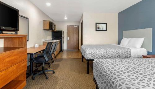 Double Room with Two Double Beds - Smoking