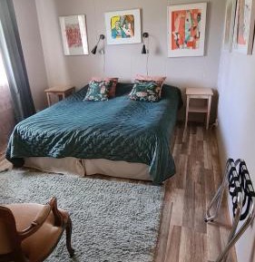 Standard Queen Room