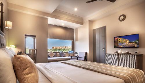 Superior King Room