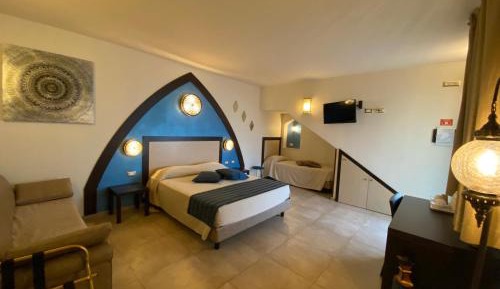 Deluxe Quadruple Room
