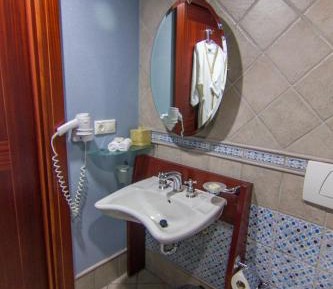 Twin Room - Disability Access