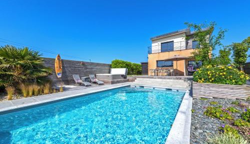 Villa with Sea View