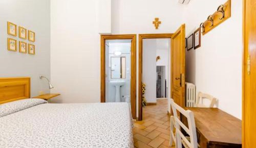 Economy Double or Twin Room