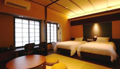 Japanese-Style Room
