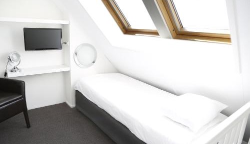 Comfort Plus Triple Room