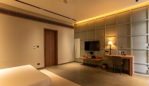 4 BHK Villa with Private Pool