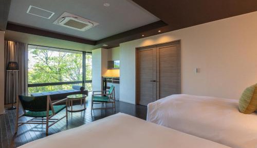 Deluxe Twin Room 
