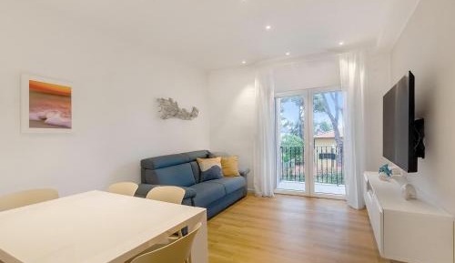 Three-Bedroom Superior Apartment