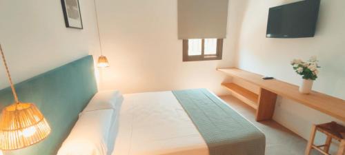Basic Triple Room