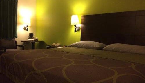 King Room - Non-Smoking