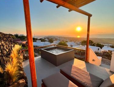 Queen Room with Spa Bath