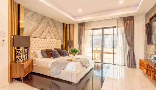 Deluxe Villa