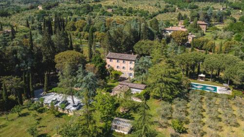 Five-Bedroom Villa