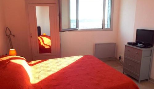 Apartment (4 Adults)